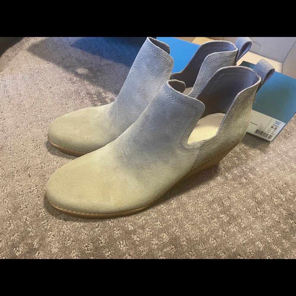 SOLD. Cross posted. TOMS taupe grey suede women’s Kallie wedge bootie. Brand new